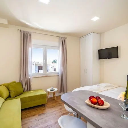 Idassa Family House Apartman Zadar