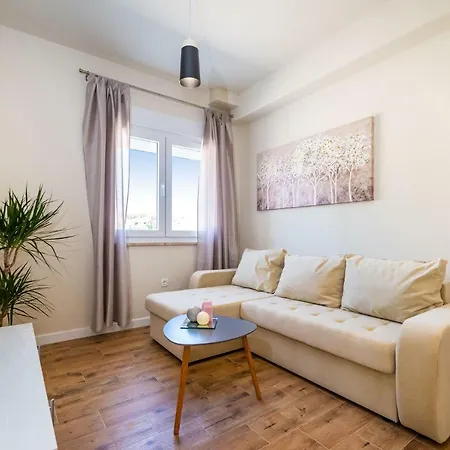 Idassa Family House Apartman